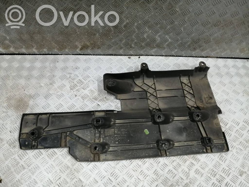 Engine splash shield/under tray   748157901R,115243