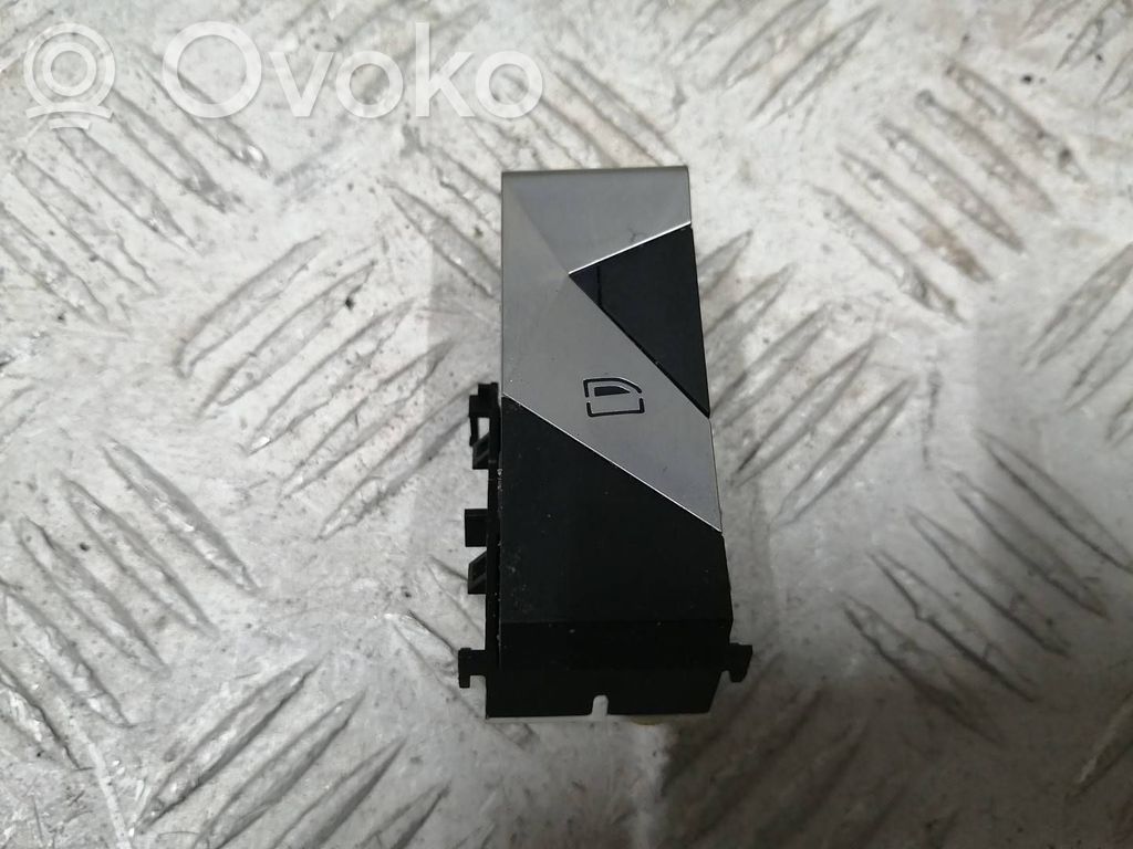 Electric window control switch   9817778077,TN9192,3556,010100
