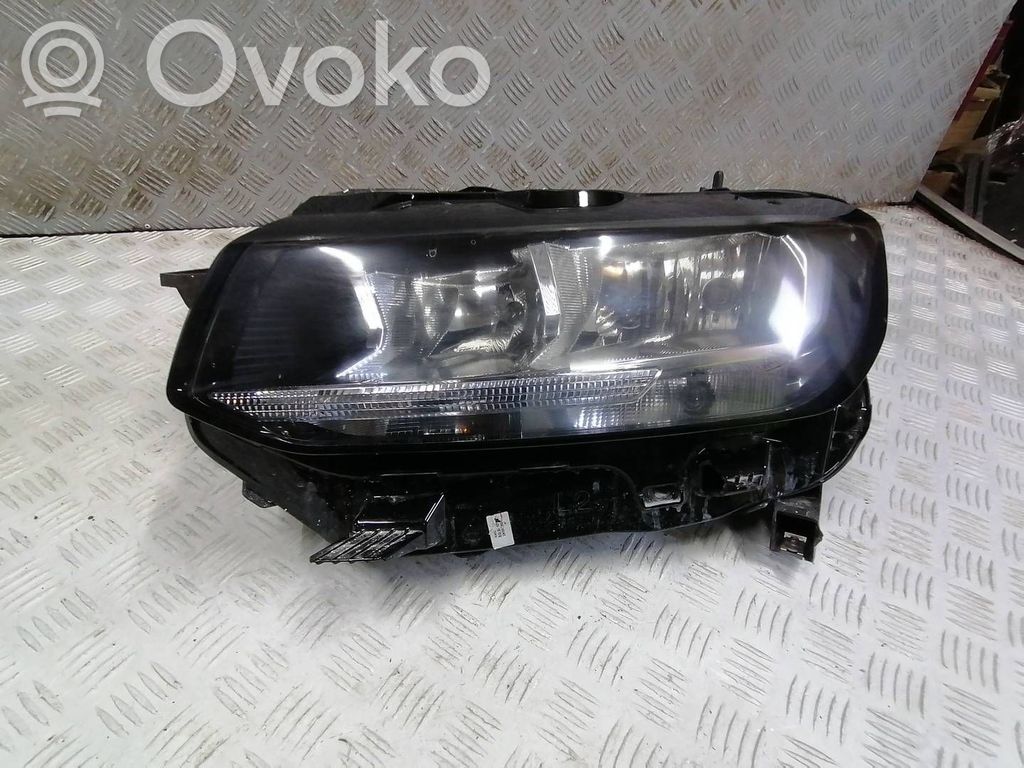 Opel Combo E Scheinwerfer 