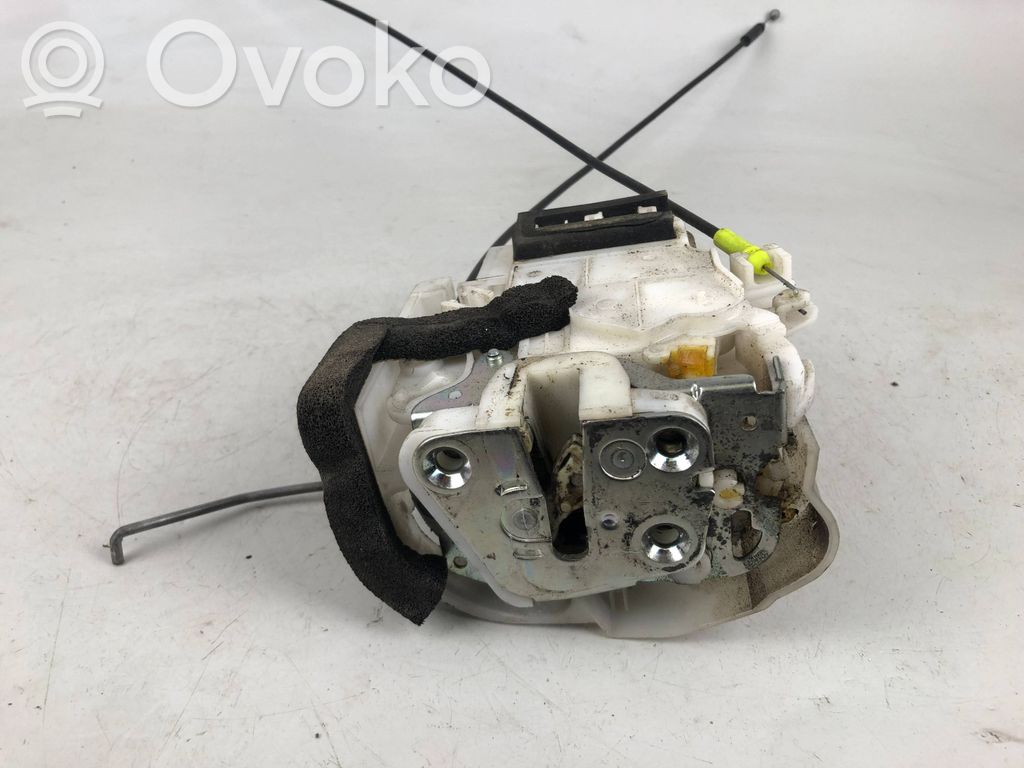Subaru Forester SH Front door lock 