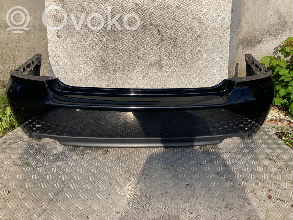 Subaru Legacy Parachoques 