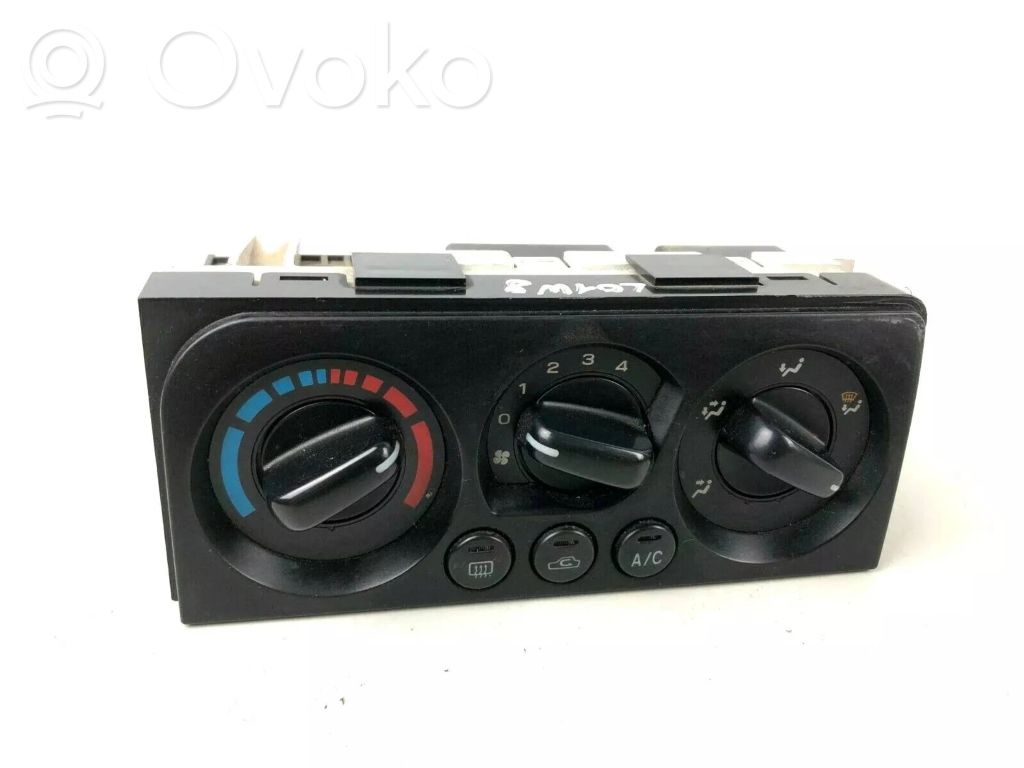Subaru Outback Climate control unit 
