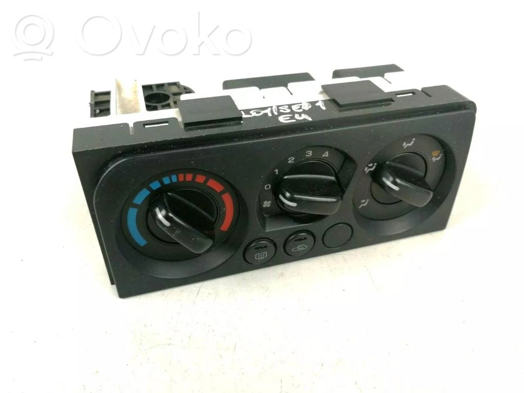 Subaru Legacy Climate control unit 