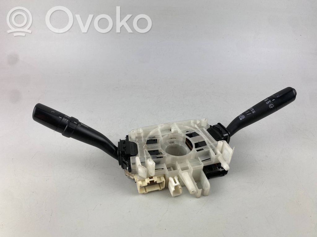 Subaru Forester SG Wiper turn signal indicator stalk/switch 