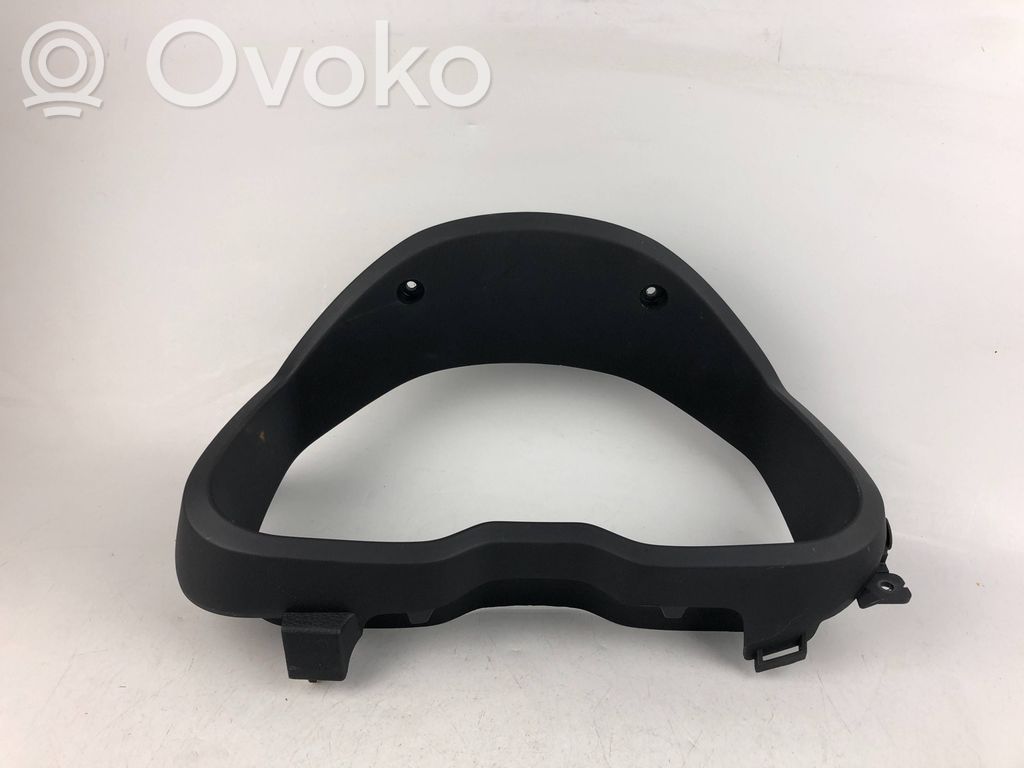 Subaru Legacy Moldura del panel 