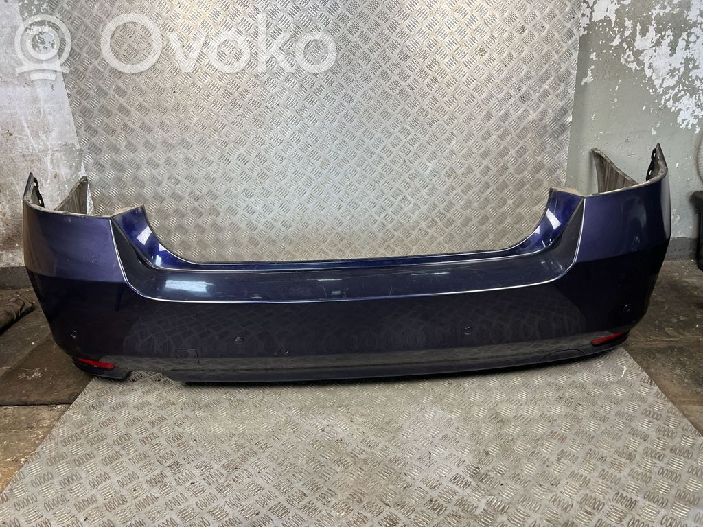 Subaru Legacy Parachoques 