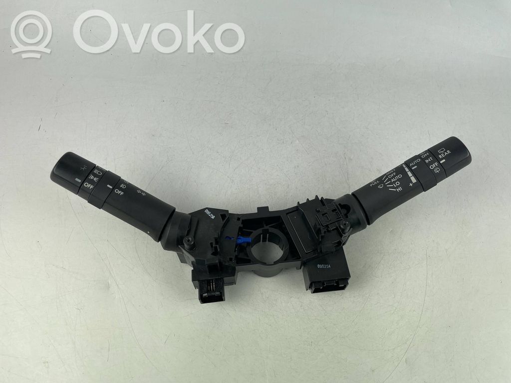 Subaru Legacy Lenkstockschalter Kombischalter 