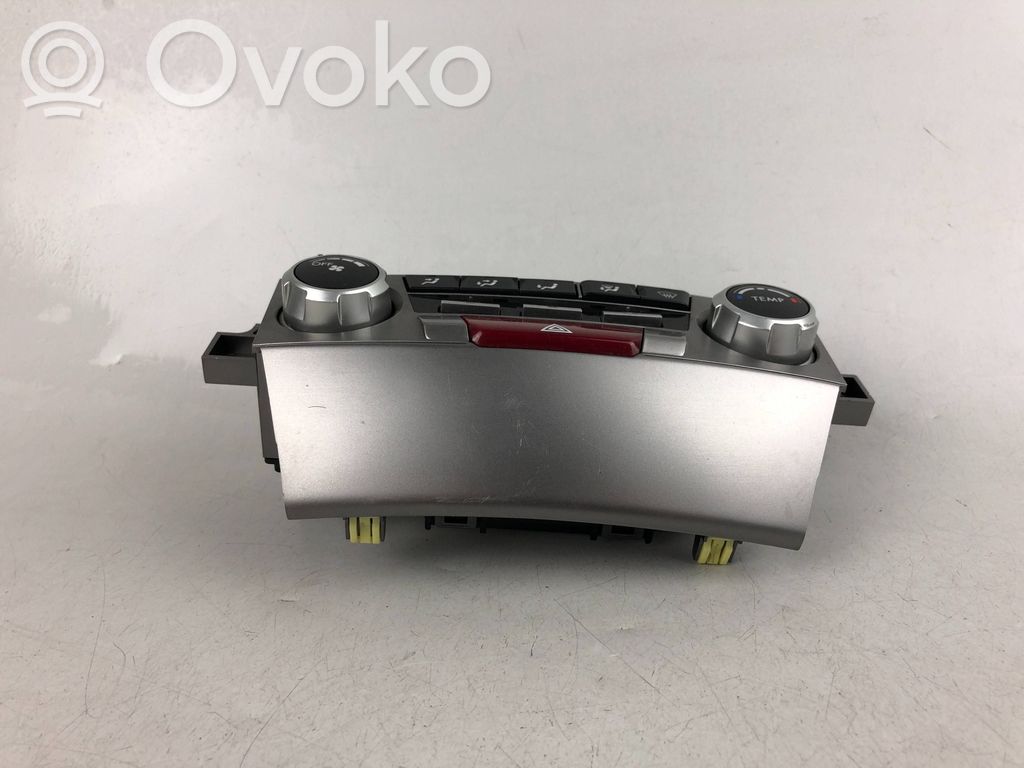 Climate control unit   72311AJ08A