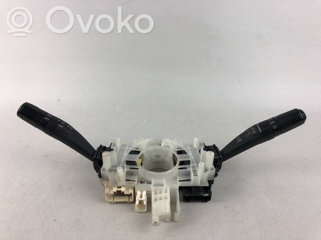Subaru Legacy Commodo, commande essuie-glace/phare 