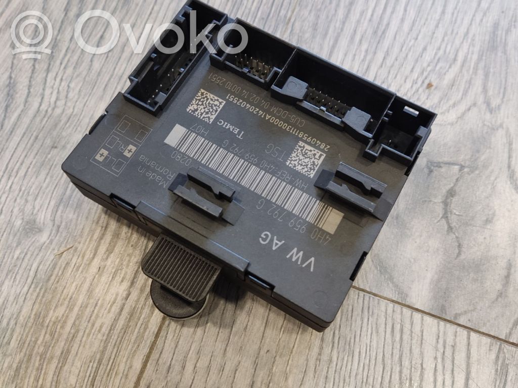 Audi A8 S8 D4 4H Unité de commande module de porte 