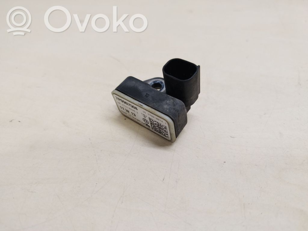Porsche Cayenne (92A) Airbag deployment crash/impact sensor 