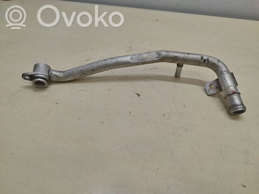 Audi A8 S8 D4 4H Engine coolant pipe/hose 