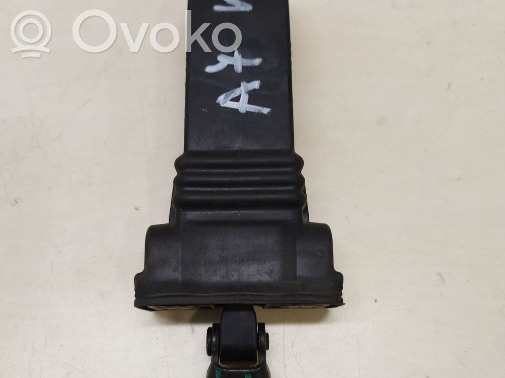 Audi A7 S7 4G Etuoven pidätin 