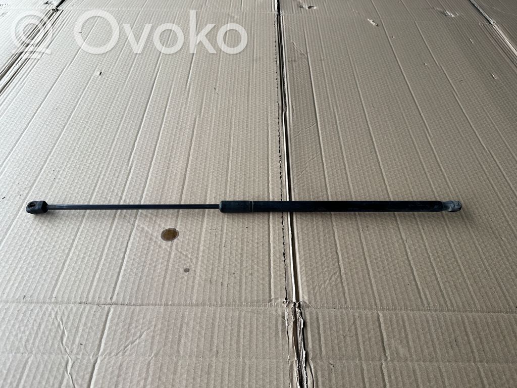 Volkswagen Touareg II Siłownik maski przedniej 