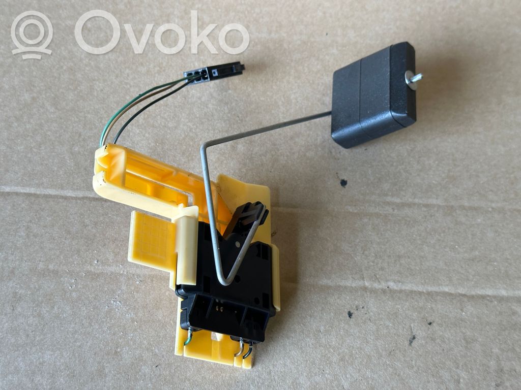 Audi A8 S8 D4 4H Fuel level sensor 
