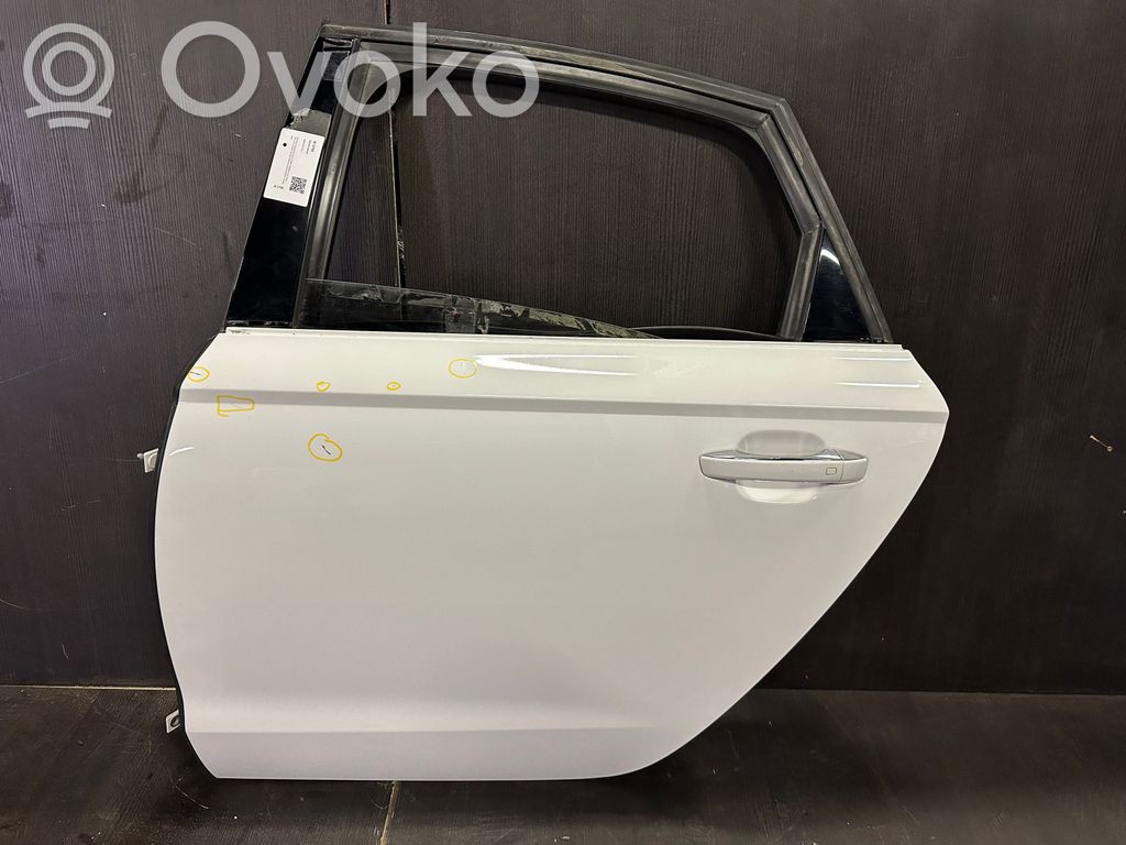 Puerta trasera   4G5833051