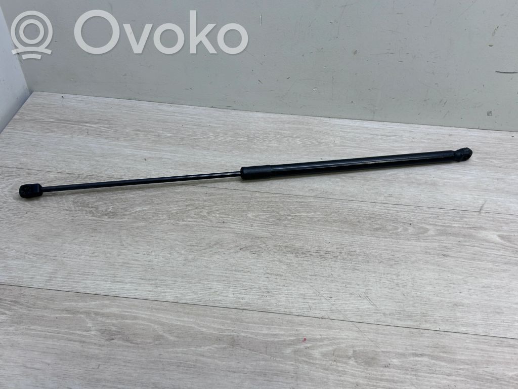 Volkswagen Touareg II Siłownik maski przedniej 