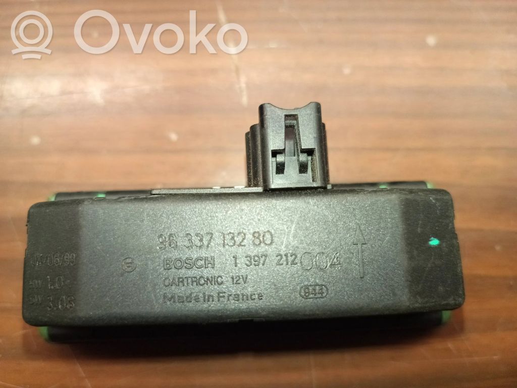 Peugeot 406 Rain sensor 
