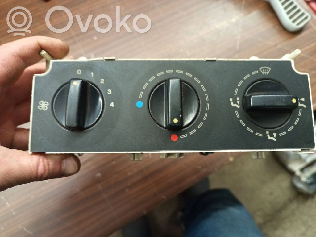 Citroen Berlingo Climate control unit 