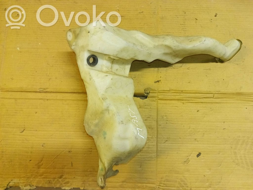 Renault Master II Logu šķidruma tvertne 