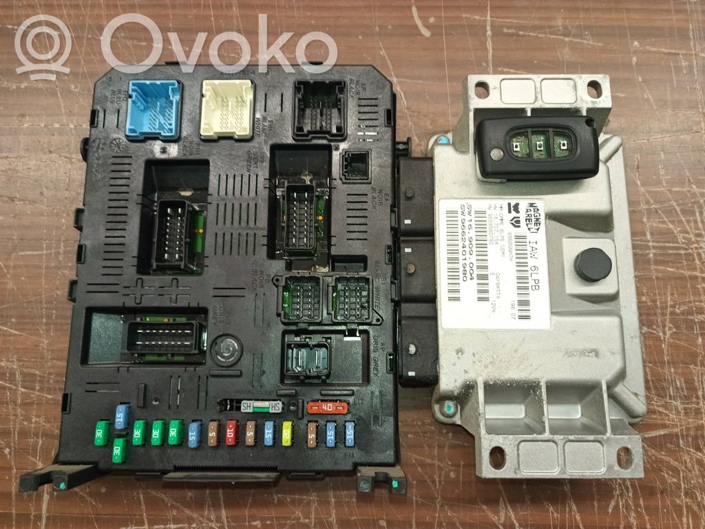 Citroen C4 Grand Picasso Engine ECU kit and lock set 