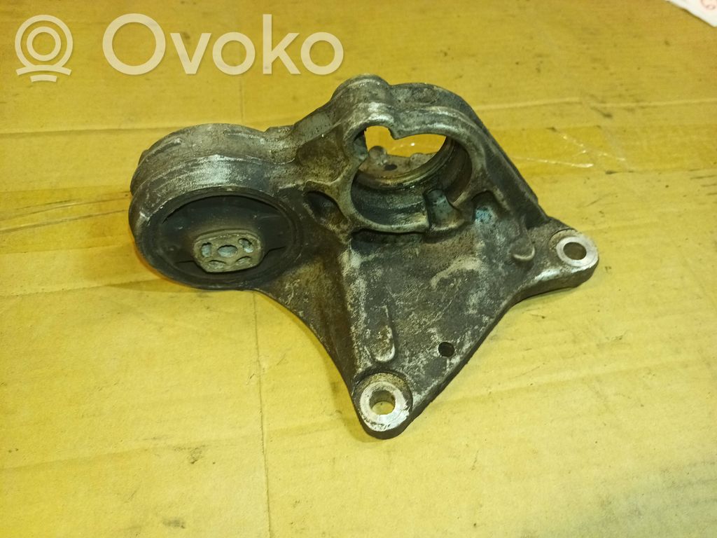 Peugeot 206 Driveshaft support bearing bracket 