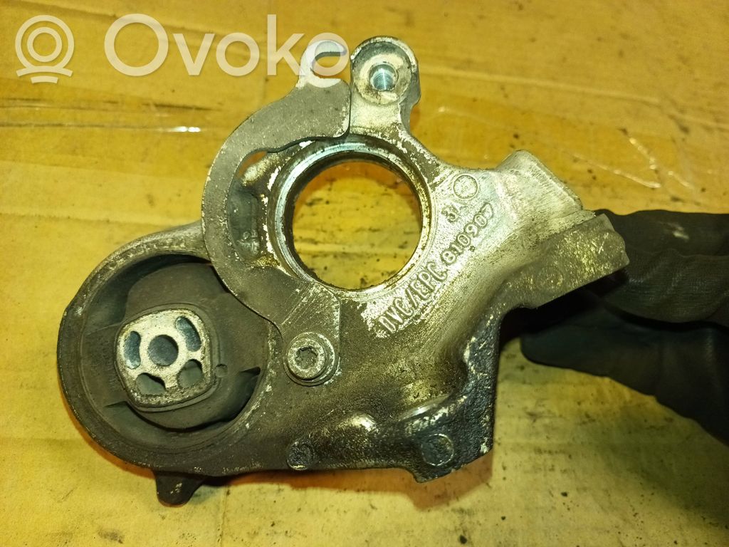 Citroen C4 I Picasso Driveshaft support bearing bracket 