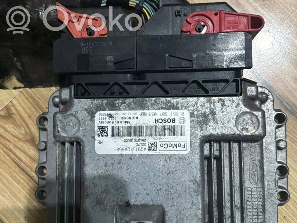 Ford Mondeo MK IV Engine control unit/module 