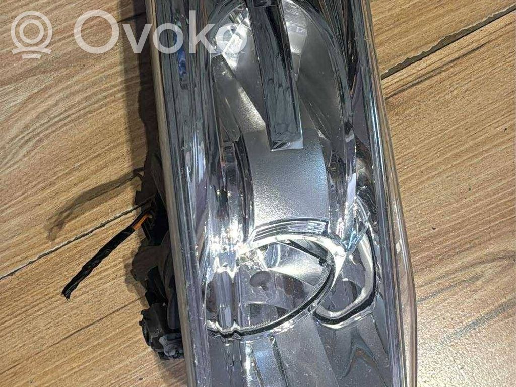 Ford Galaxy Etusumuvalo 
