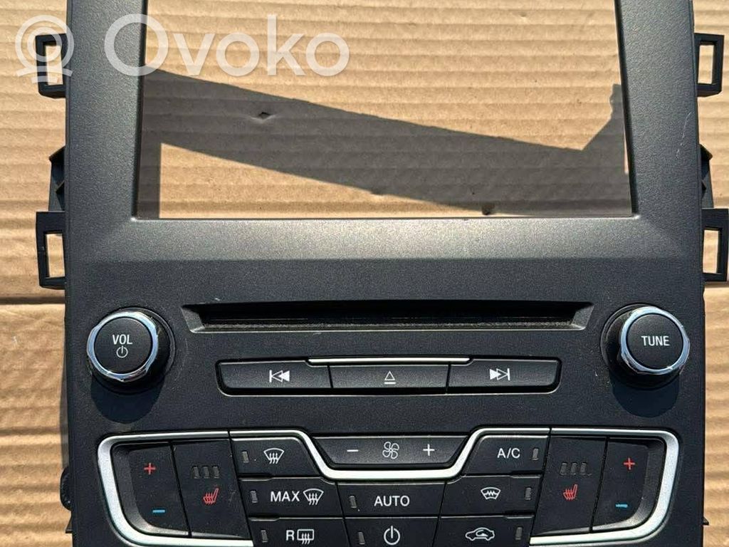 Ford Mondeo MK V Climate control unit 