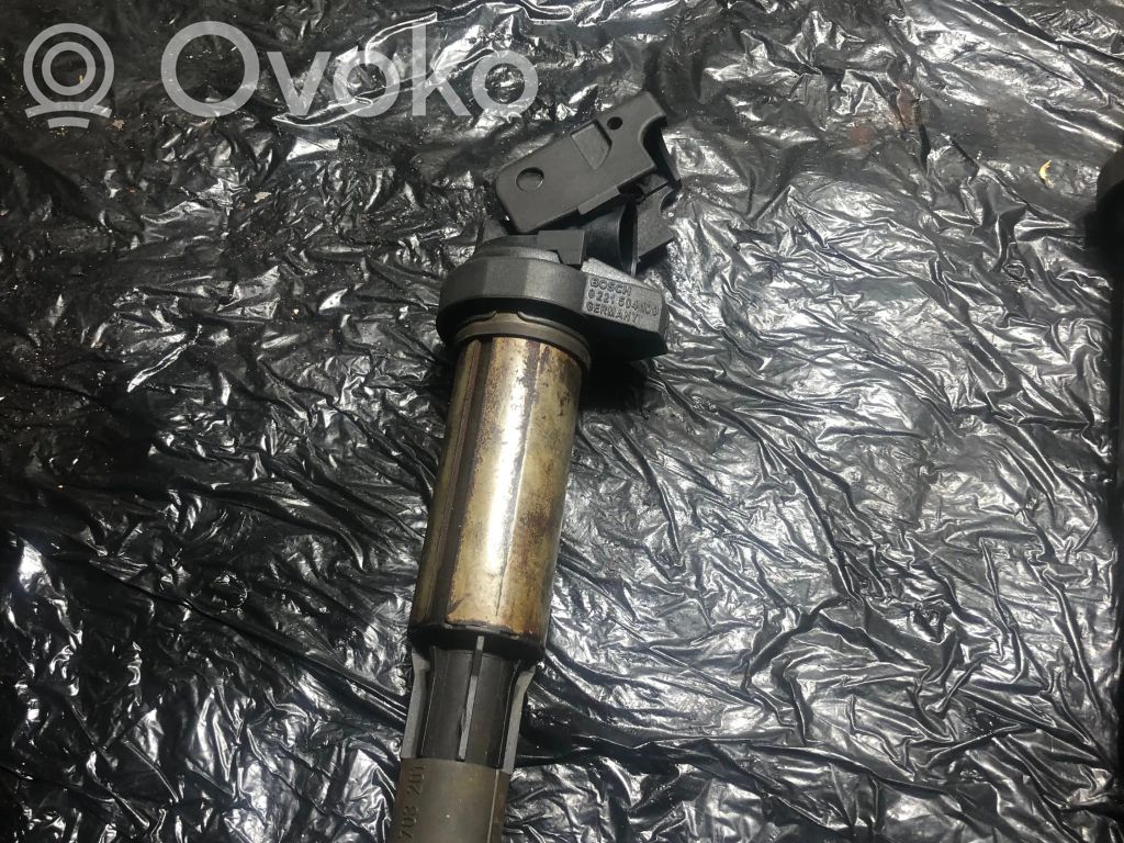 Bobina de encendido de alto voltaje   0221504100