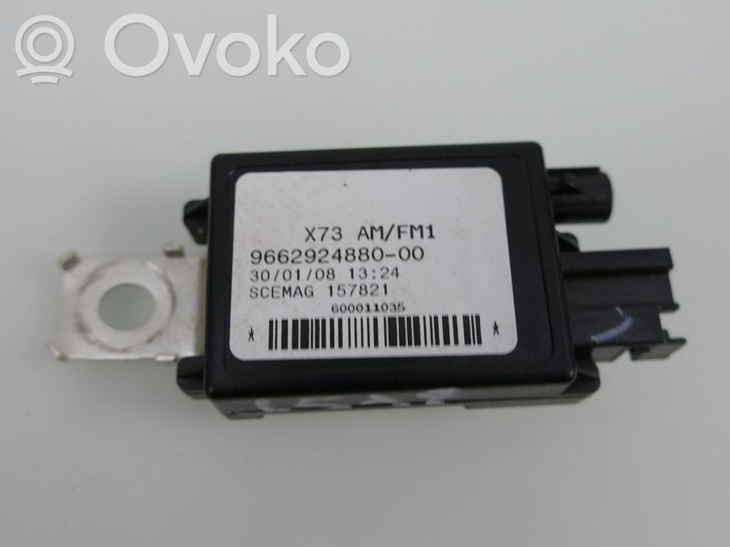 Citroen C5 Antenos stiprintuvas 