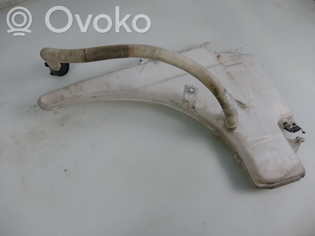 Langų skysčio bakelis   7124231
