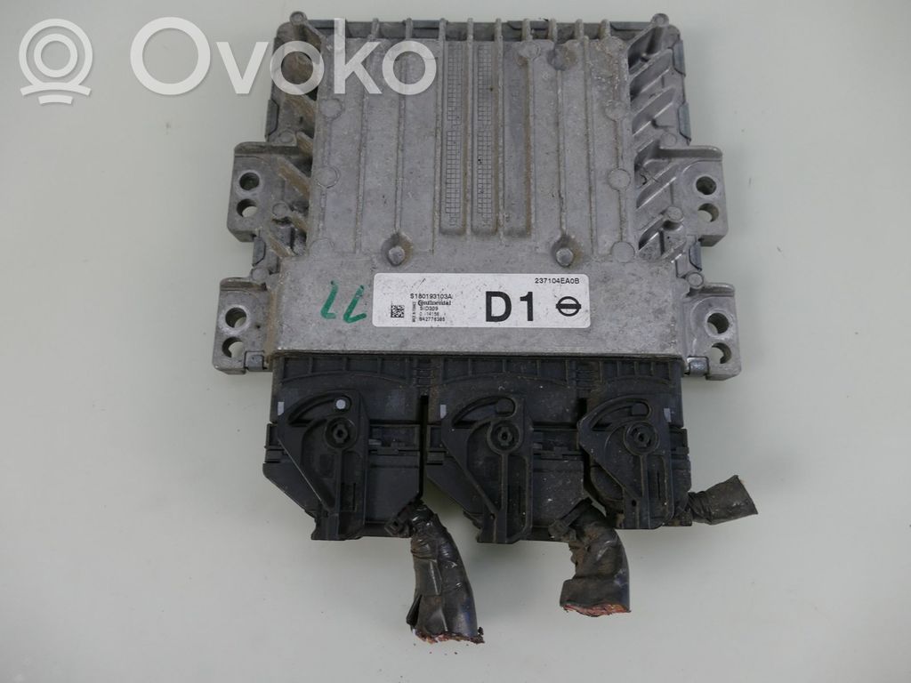 Nissan Qashqai Engine control unit/module 