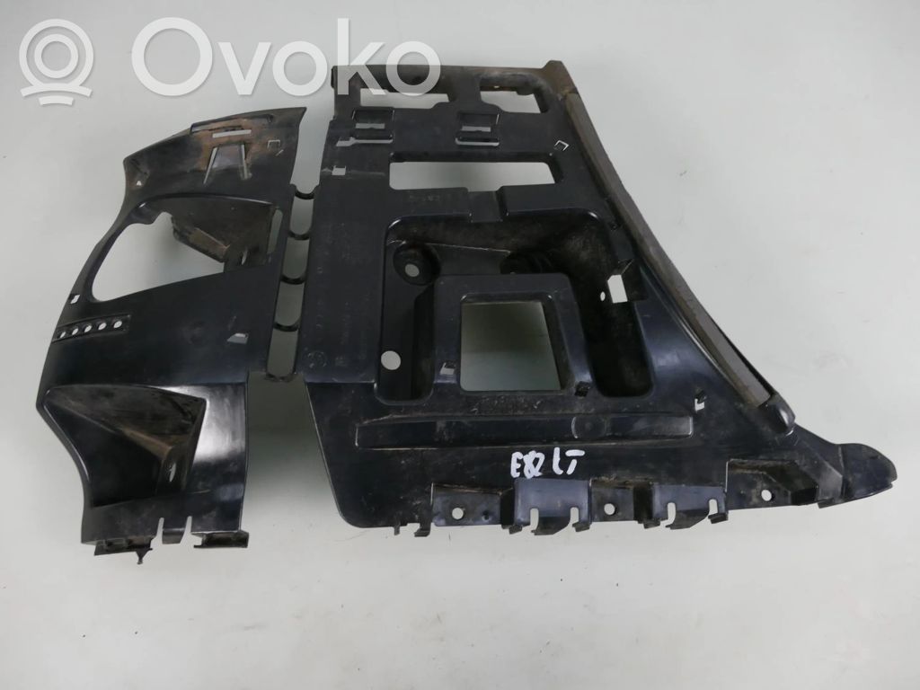 BMW 1 E82 E88 Rear bumper mounting bracket 
