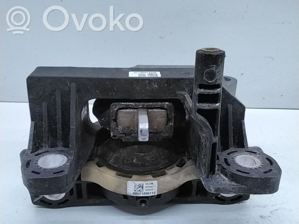 Lancia Ypsilon Engine mounting bracket 