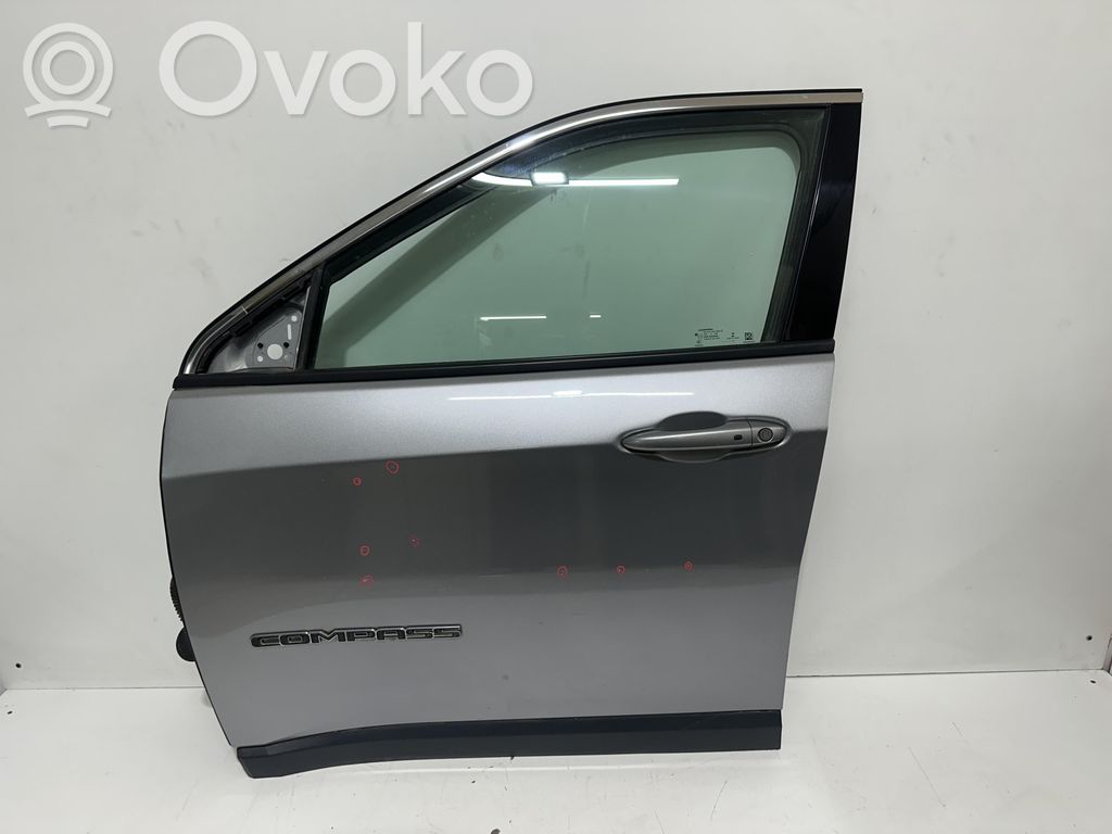 Jeep Compass Priekinės durys 