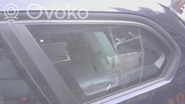 BMW 3 E90 E91 Rear side window 