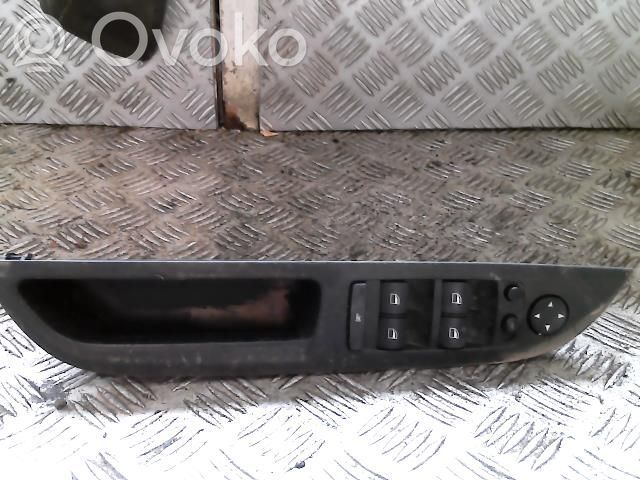 BMW 5 E60 E61 Electric window control switch 
