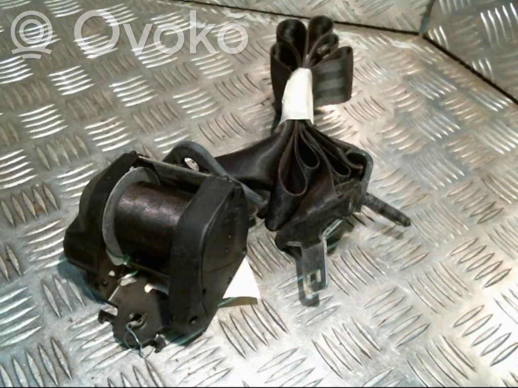 Citroen C2 Cinturón trasero 