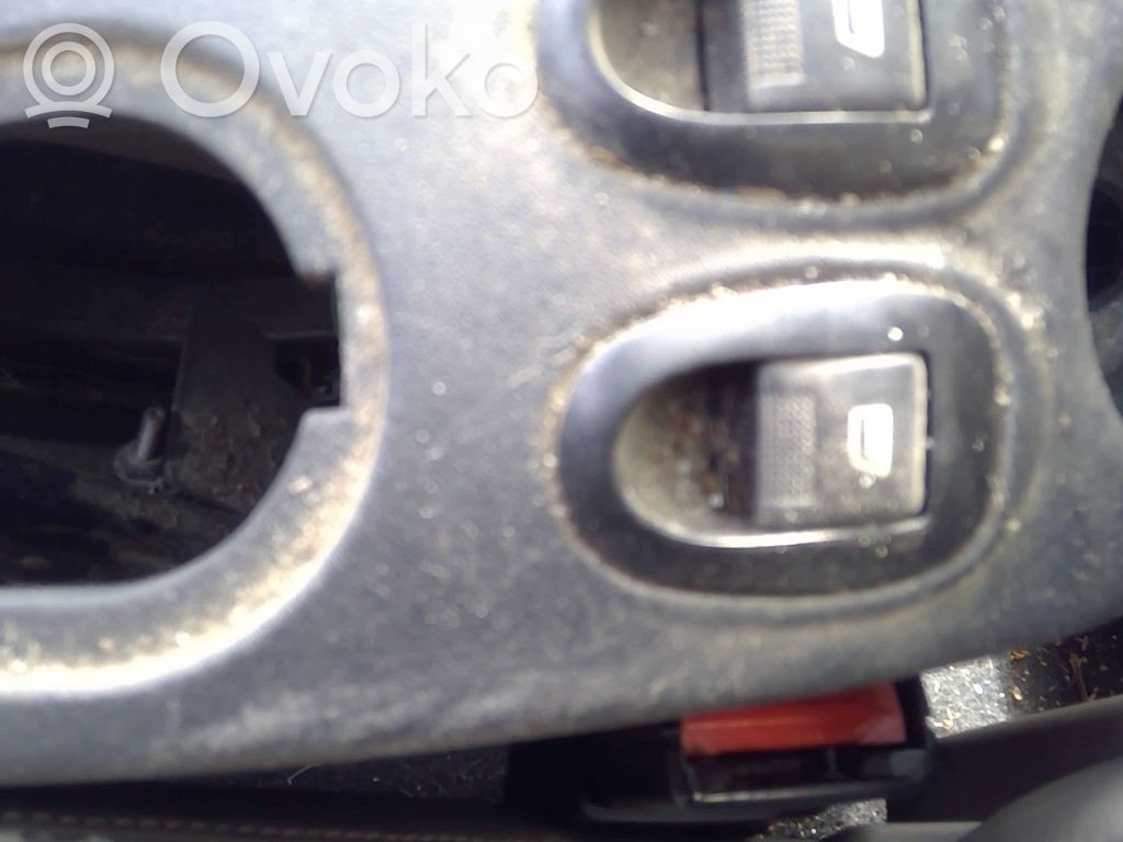 Citroen C3 Electric window control switch 