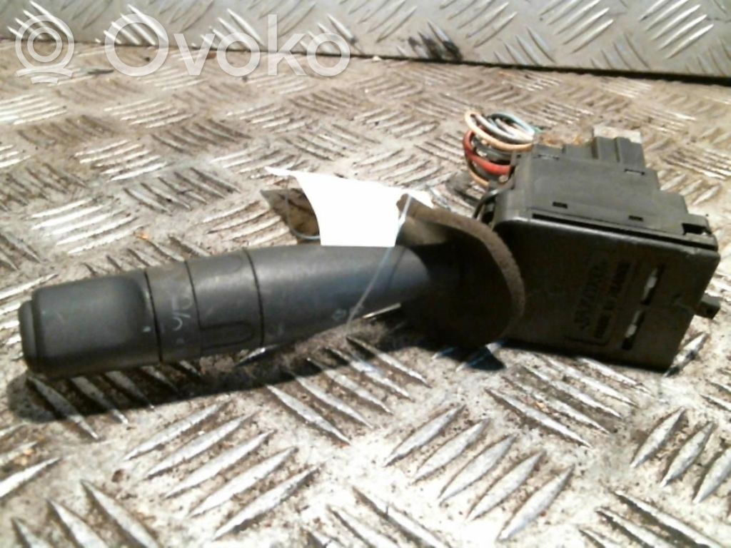 Citroen Saxo Pagrieziena signālu / lukturu sviria 