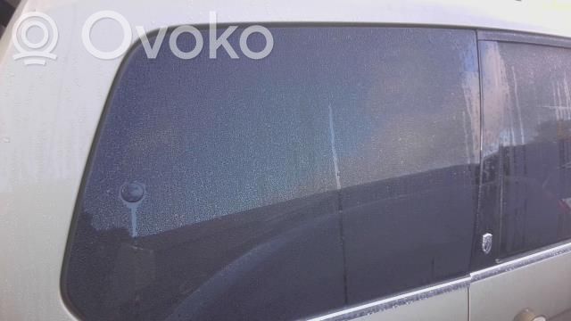 Rear side window   1456843