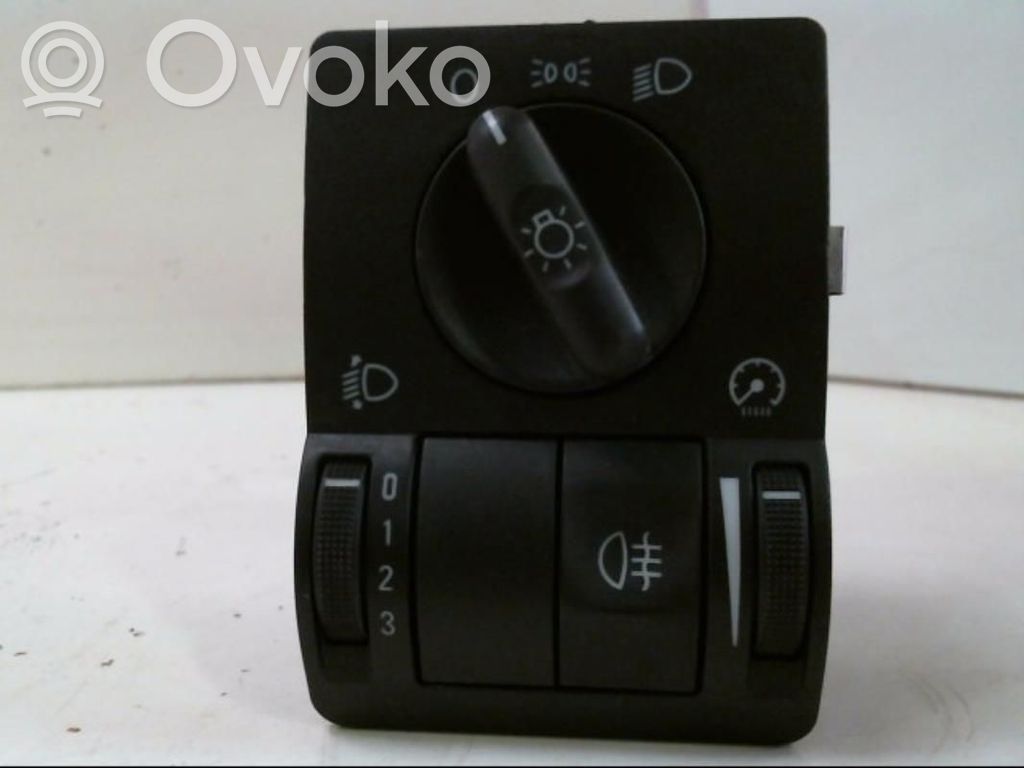 Opel Corsa C Light switch 