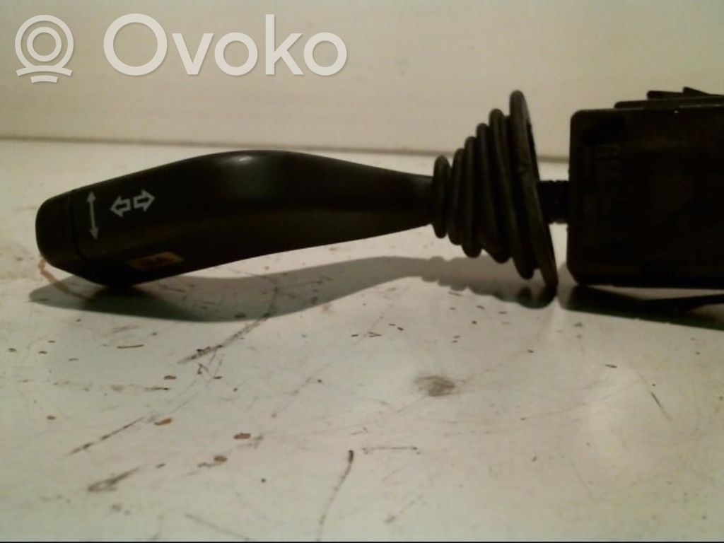 Opel Corsa C Indicator stalk 