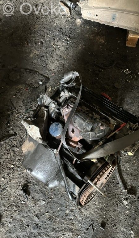 Renault Clio I Engine 