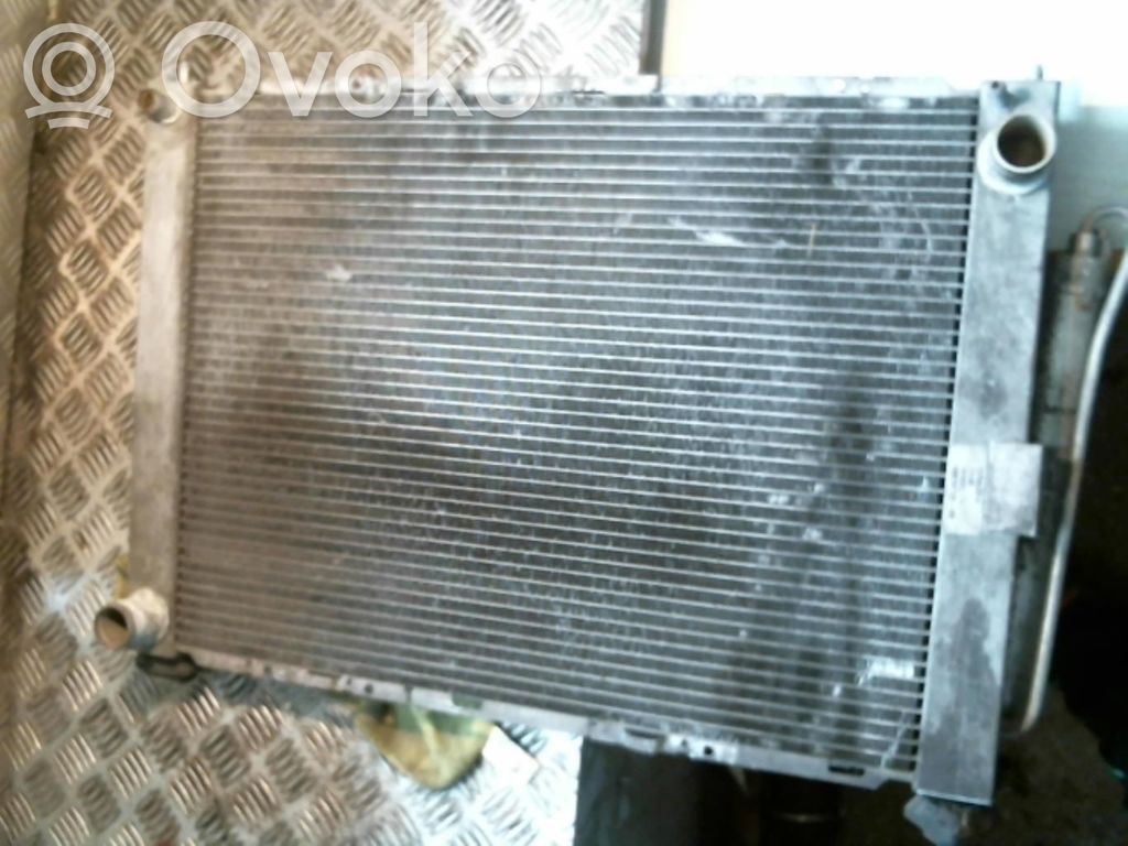 Radiateur condenseur de climatisation