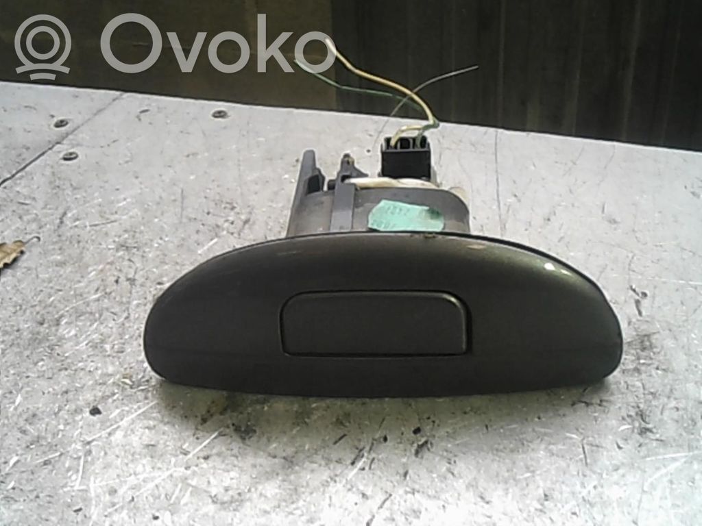 Renault Scenic I Tailgate opening switch 
