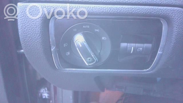 Skoda Superb B6 (3T) Interruptor de luz 