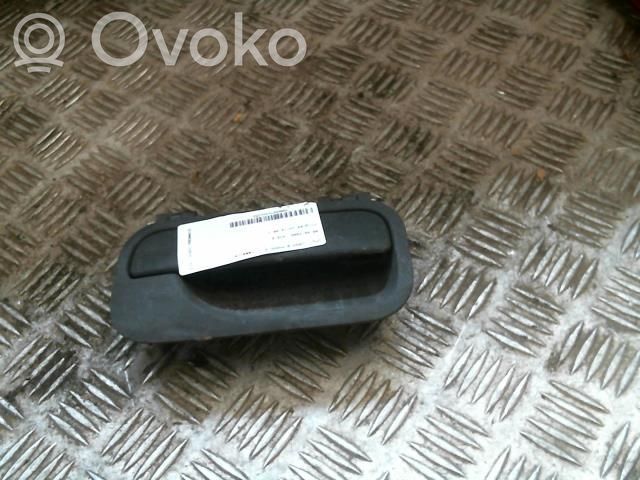 Manecilla externa puerta trasera   90543819